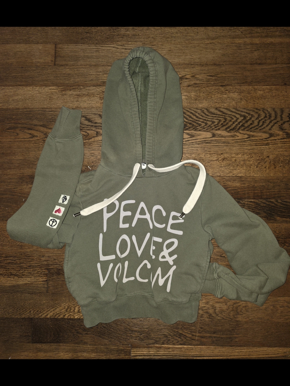 Vintage Volcom Olive Green 'Peace Love & Volcom' CROPPED Hoodie XS